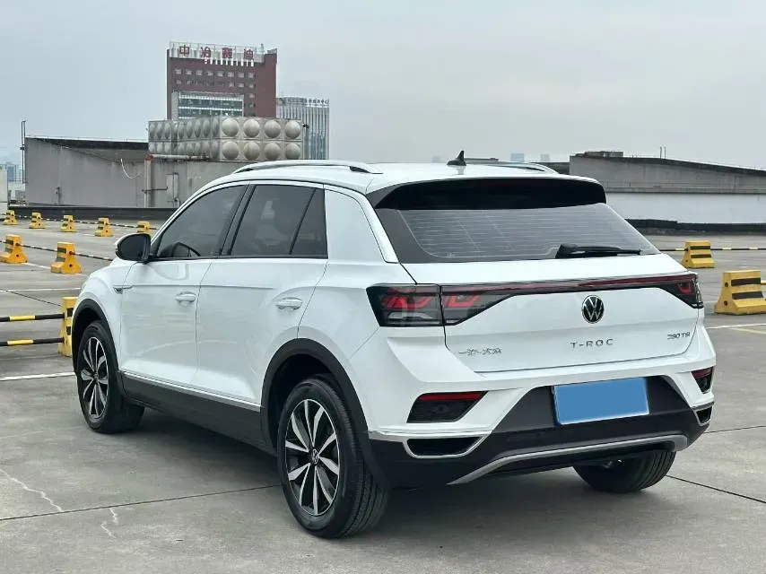 2023 Volkswagen T-Roc 1.4T 150HP L4 7DCT,autocango,china used car exporter,china ev exporter,chinese used car exporter,chinese used ev exporter