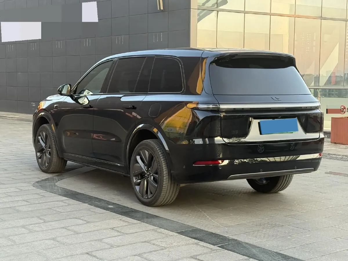 2023 Li L9 Range Extended 154HP REEV 42.6KWH,autocango,china used car exporter,china ev exporter,chinese used car exporter,chinese used ev exporter