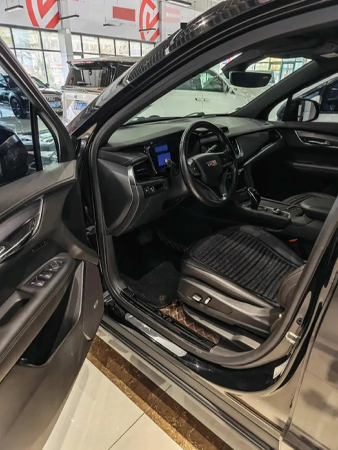 2020 Cadillac XT6 2.0T 237HP L4 9AT,autocango,china used car exporter,china ev exporter,chinese used car exporter,chinese used ev exporter