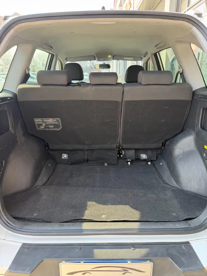 2020 Chery Tiggo 3 1.5L 116HP L4 5MT,autocango,china used car exporter,china ev exporter,chinese used car exporter,chinese used ev exporter