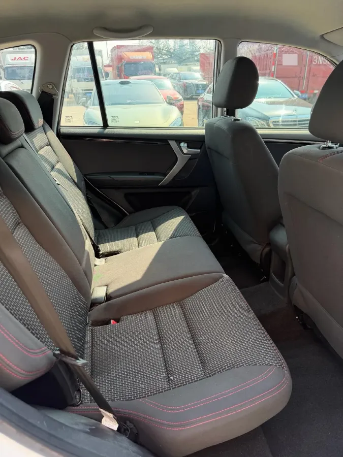 2020 Chery Tiggo 3 1.5L 116HP L4 5MT,autocango,china used car exporter,china ev exporter,chinese used car exporter,chinese used ev exporter