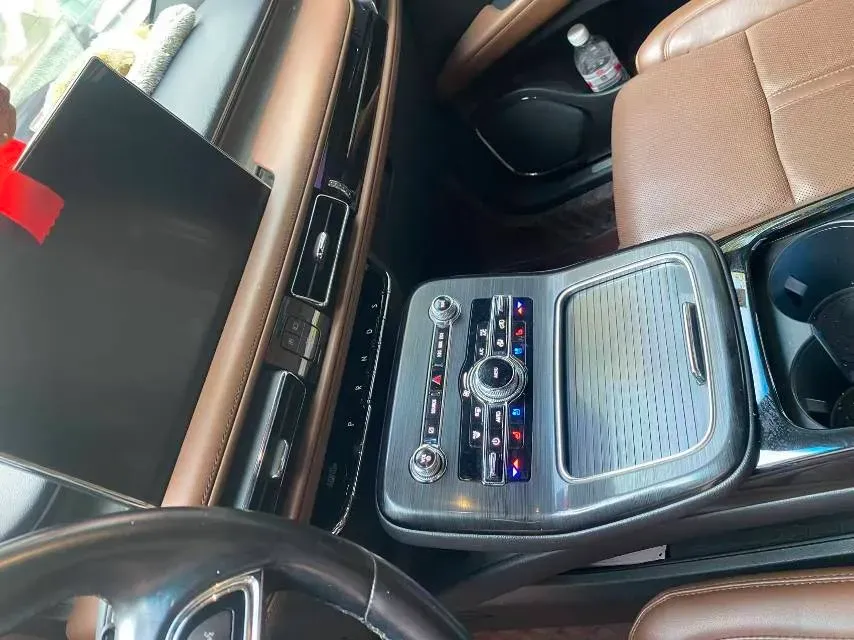 2021 Lincoln Nautilus 2.7T 322HP V6 8AT,autocango,china used car exporter,china ev exporter,chinese used car exporter,chinese used ev exporter