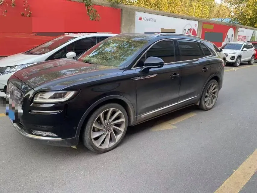 2021 Lincoln Nautilus 2.7T 322HP V6 8AT,autocango,china used car exporter,china ev exporter,chinese used car exporter,chinese used ev exporter