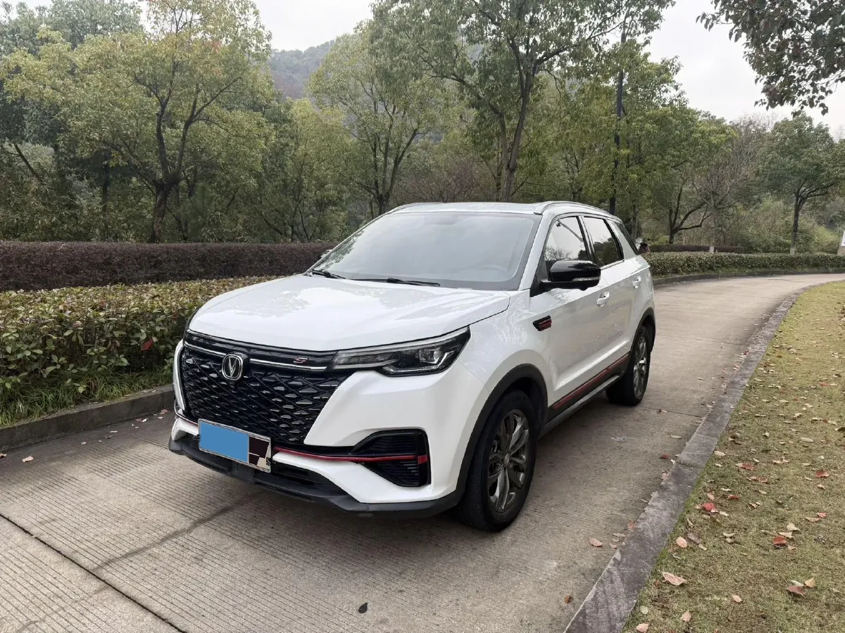 2021 ChangAn CS55 Plus 1.5T 180HP L4 7DCT,autocango,china used car exporter,china ev exporter,chinese used car exporter,chinese used ev exporter