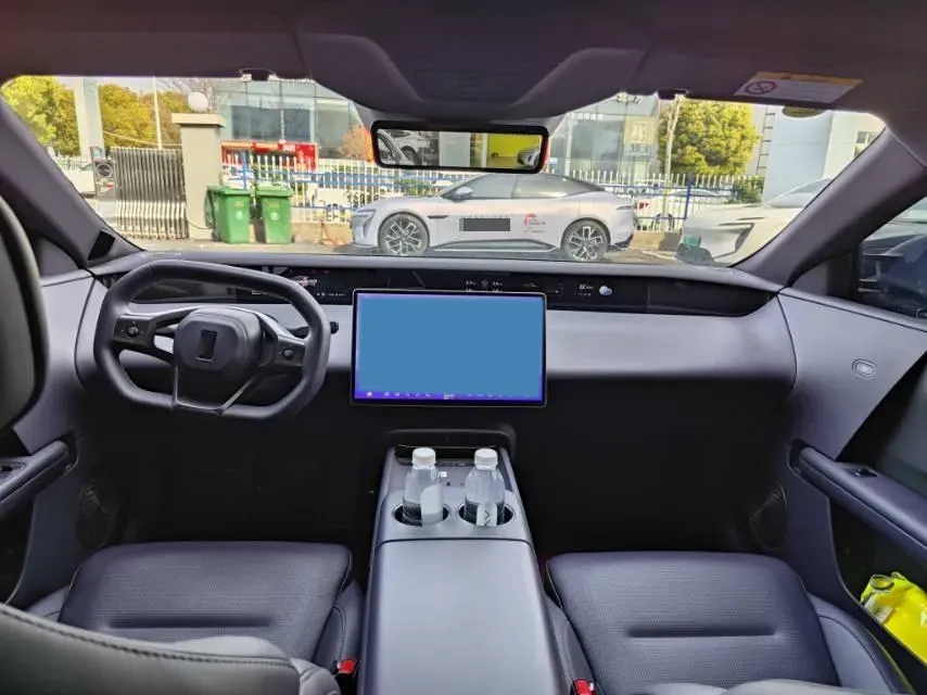 2025 Avatr 06 BEV,autocango,china used car exporter,china ev exporter,chinese used car exporter,chinese used ev exporter