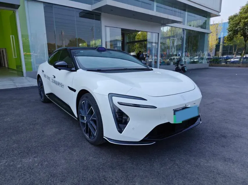 2025 Avatr 06 BEV,autocango,china used car exporter,china ev exporter,chinese used car exporter,chinese used ev exporter