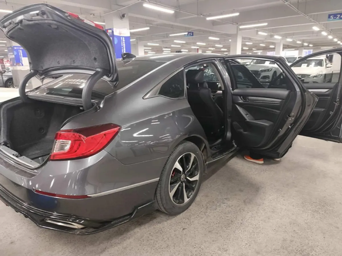 2018 Honda Accord 1.5T 194HP L4 CVT,autocango,china used car exporter,china ev exporter,chinese used car exporter,chinese used ev exporter
