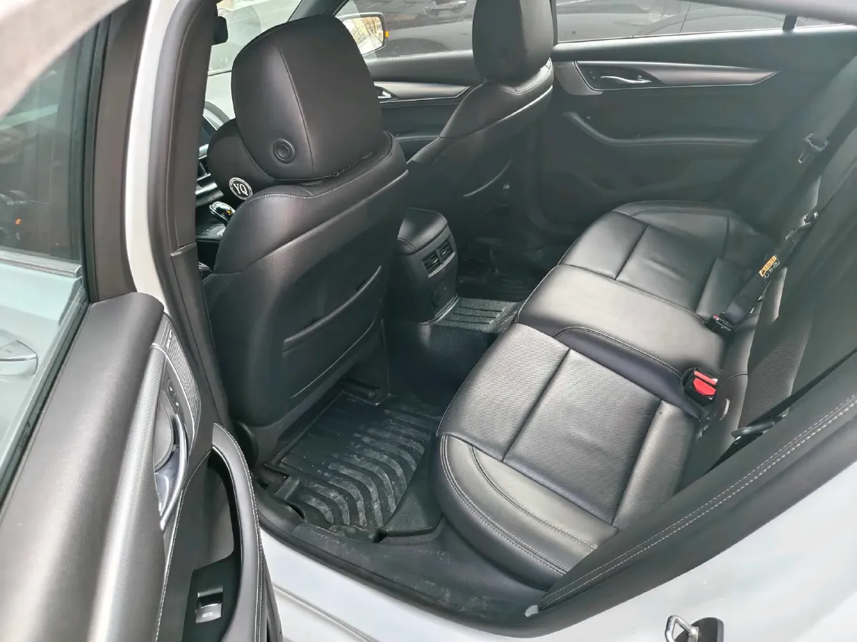 2021 Cadillac CT5 2.0T 237HP L4 10AT,autocango,china used car exporter,china ev exporter,chinese used car exporter,chinese used ev exporter