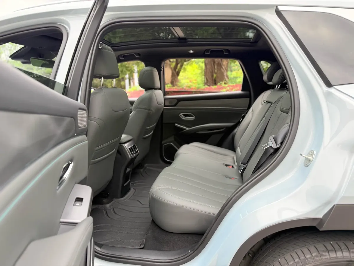 2025 BYD SongL DM-i 1.5L 101HP L4 E-CVT PHEV 18.3KWH,autocango,china used car exporter,china ev exporter,chinese used car exporter,chinese used ev exporter