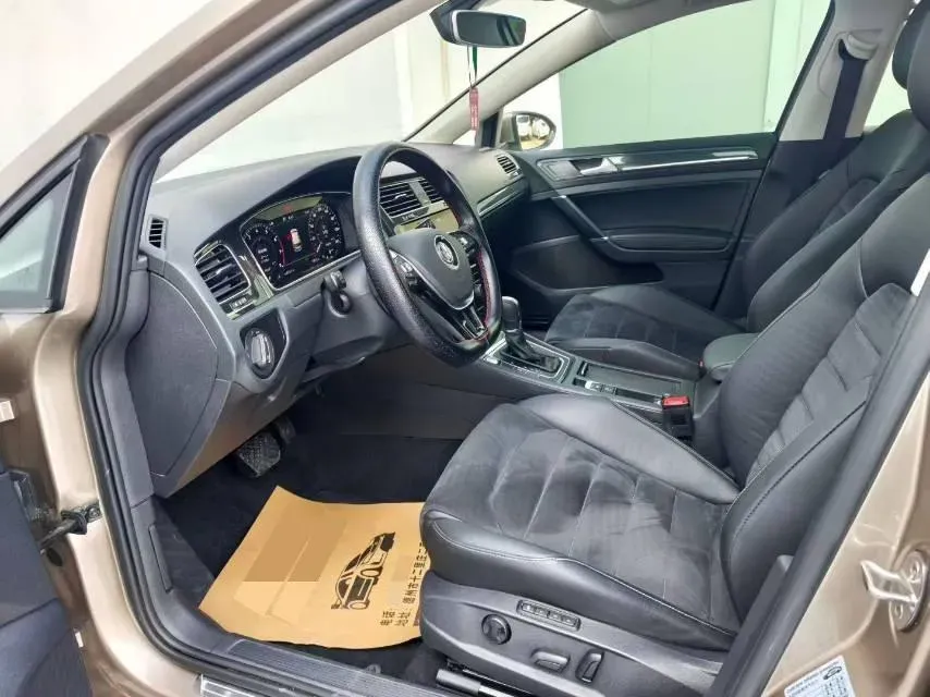 2020 Volkswagen Golf 1.4T 150HP L4 7DCT,autocango,china used car exporter,china ev exporter,chinese used car exporter,chinese used ev exporter