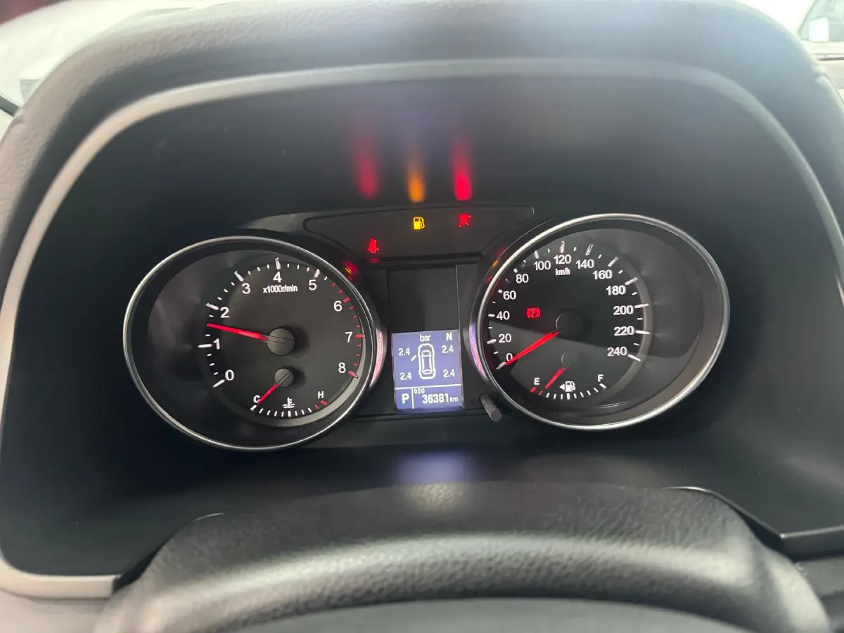 2023 Haval M6 1.5T 150HP L4 7DCT,autocango,china used car exporter,china ev exporter,chinese used car exporter,chinese used ev exporter