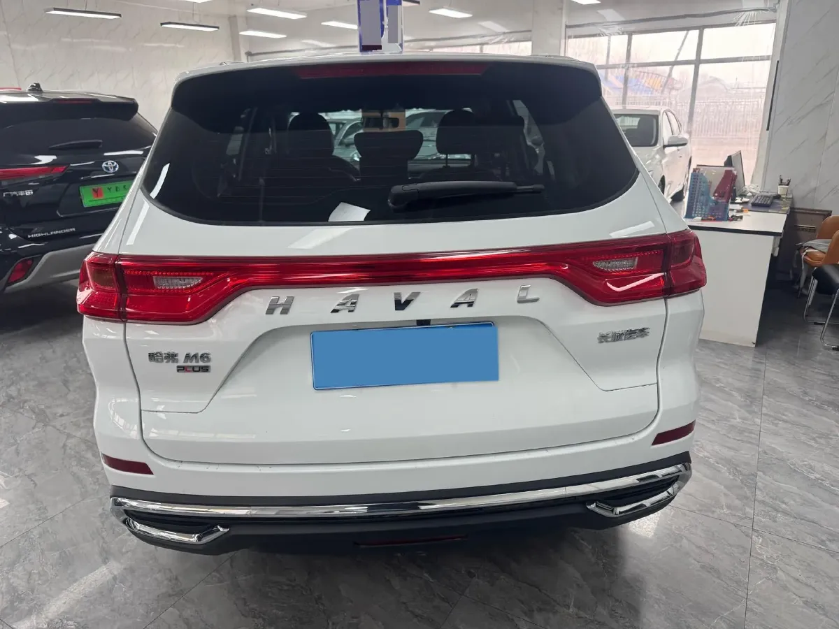 2023 Haval M6 1.5T 150HP L4 7DCT,autocango,china used car exporter,china ev exporter,chinese used car exporter,chinese used ev exporter