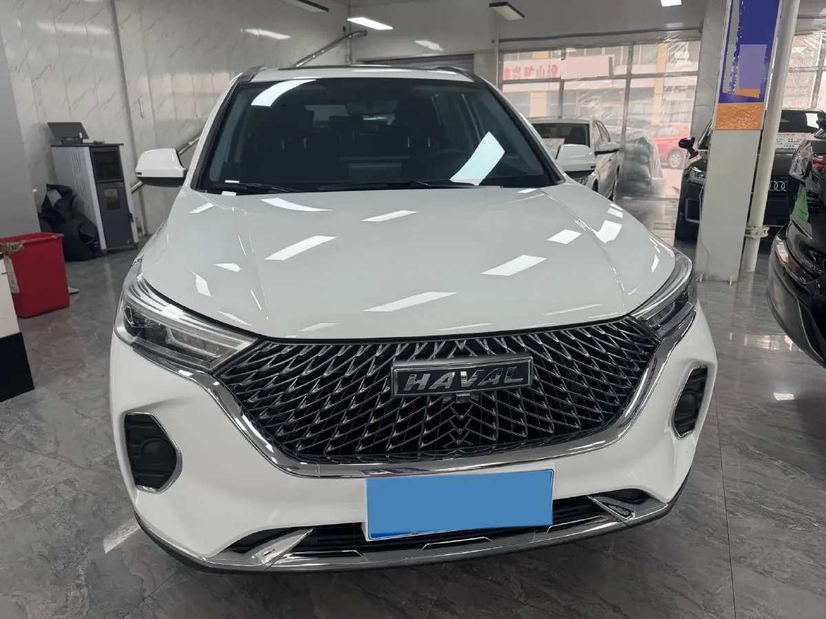 2023 Haval M6 1.5T 150HP L4 7DCT,autocango,china used car exporter,china ev exporter,chinese used car exporter,chinese used ev exporter