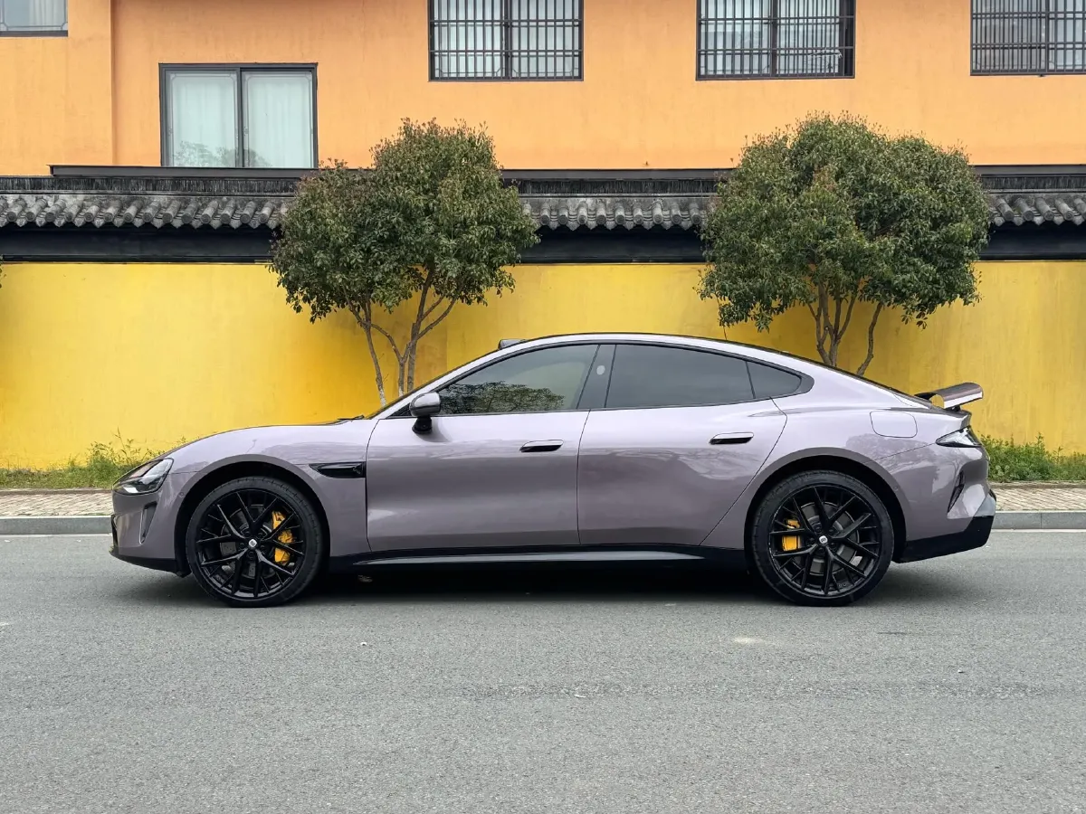 2024 MI SU7 BEV 101KWH,autocango,china used car exporter,china ev exporter,chinese used car exporter,chinese used ev exporter