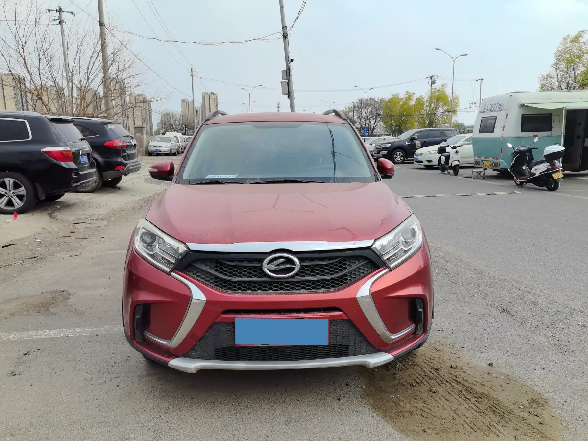 2017 Landwind X2 1.6L 125HP L4 5MT,autocango,china used car exporter,china ev exporter,chinese used car exporter,chinese used ev exporter