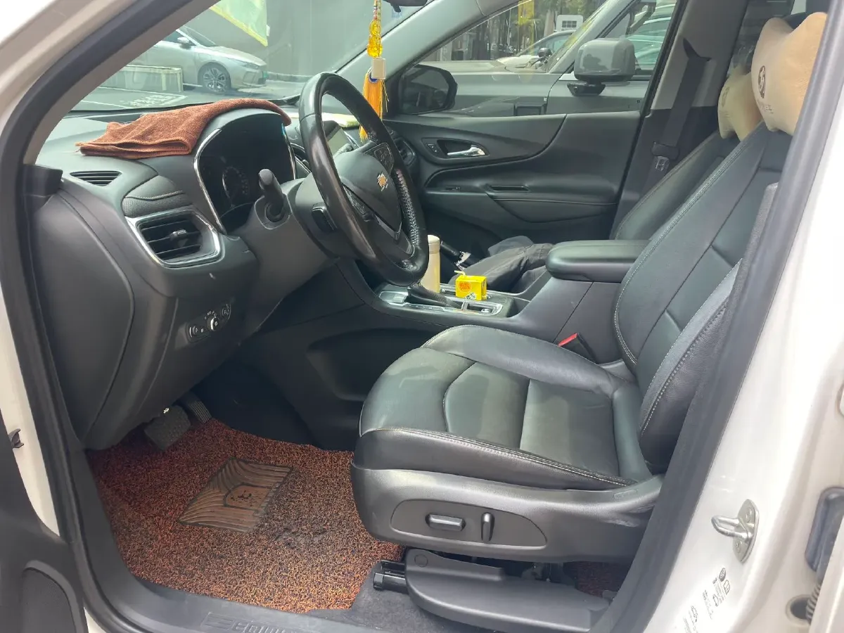 2018 Chevrolet Equinox 1.5T 180HP L4 6AT,autocango,china used car exporter,china ev exporter,chinese used car exporter,chinese used ev exporter