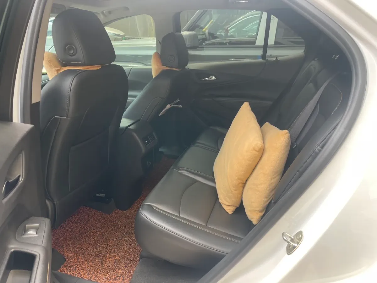 2018 Chevrolet Equinox 1.5T 180HP L4 6AT,autocango,china used car exporter,china ev exporter,chinese used car exporter,chinese used ev exporter