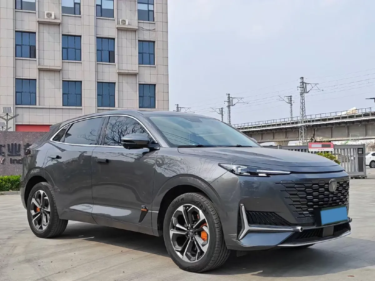 2023 ChangAn UNI-K iDD 1.5T 170HP L4 6TCT PHEV 28.39KWH,autocango,china used car exporter,china ev exporter,chinese used car exporter,chinese used ev exporter