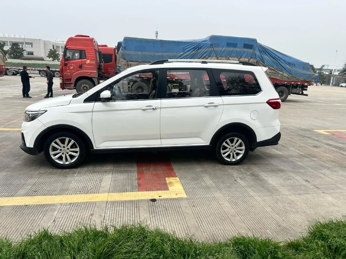 2017 BAIC ChangHe M70 1.5L 113HP L4 5MT,autocango,china used car exporter,china ev exporter,chinese used car exporter,chinese used ev exporter