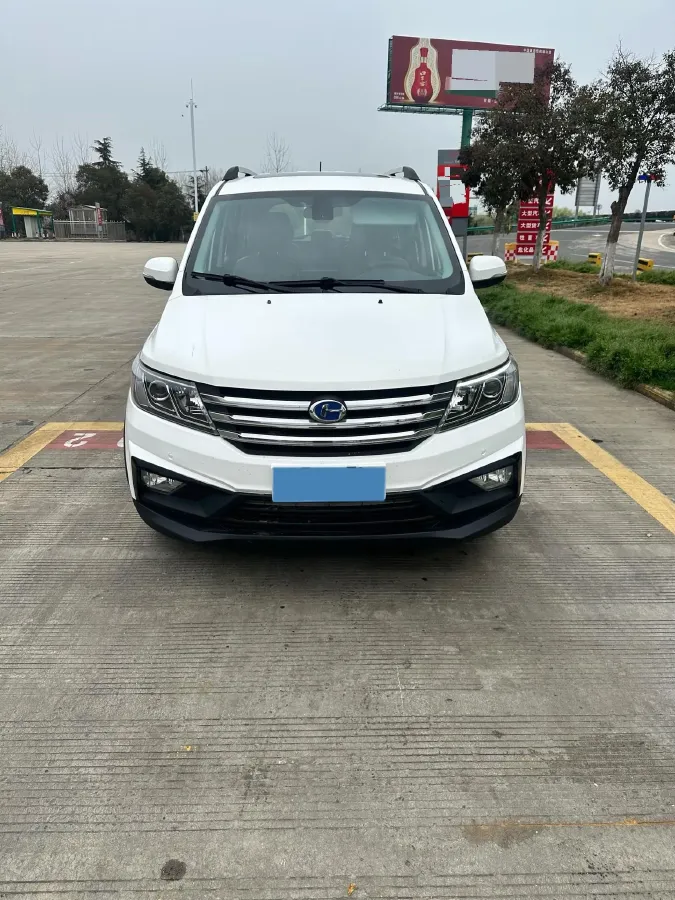 2017 BAIC ChangHe M70 1.5L 113HP L4 5MT,autocango,china used car exporter,china ev exporter,chinese used car exporter,chinese used ev exporter