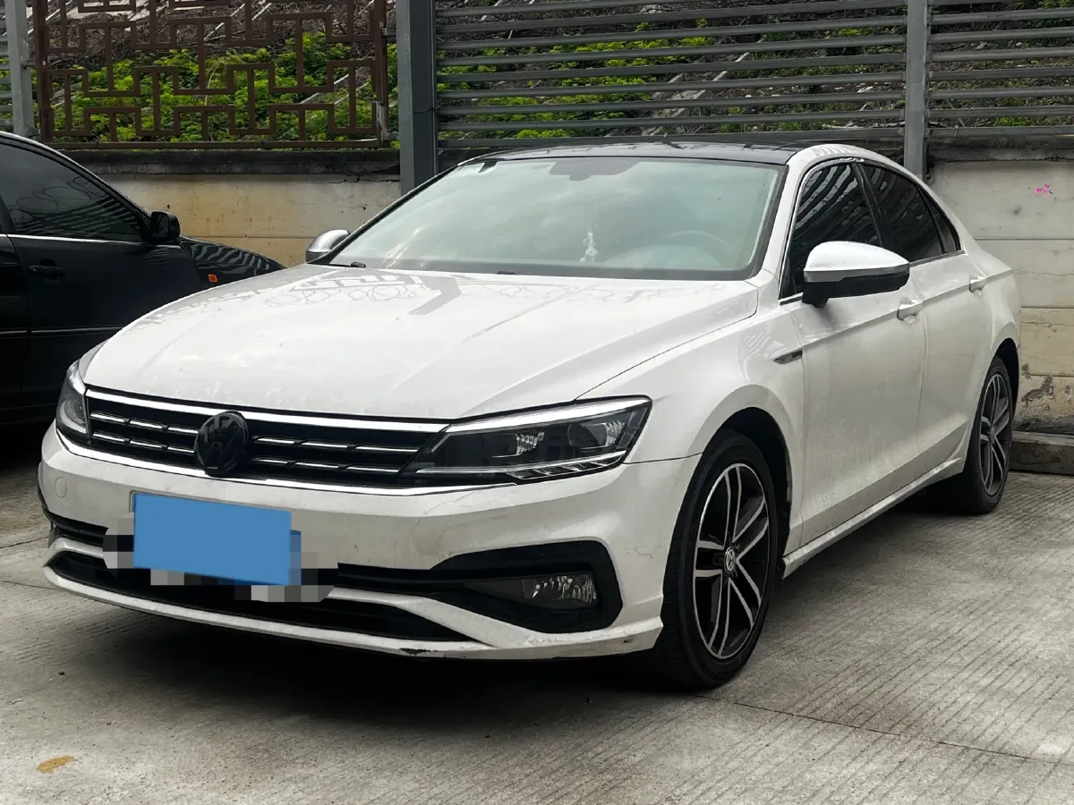 2019 Volkswagen Passat 1.4T 150HP L4 7DCT,autocango,china used car exporter,china ev exporter,chinese used car exporter,chinese used ev exporter