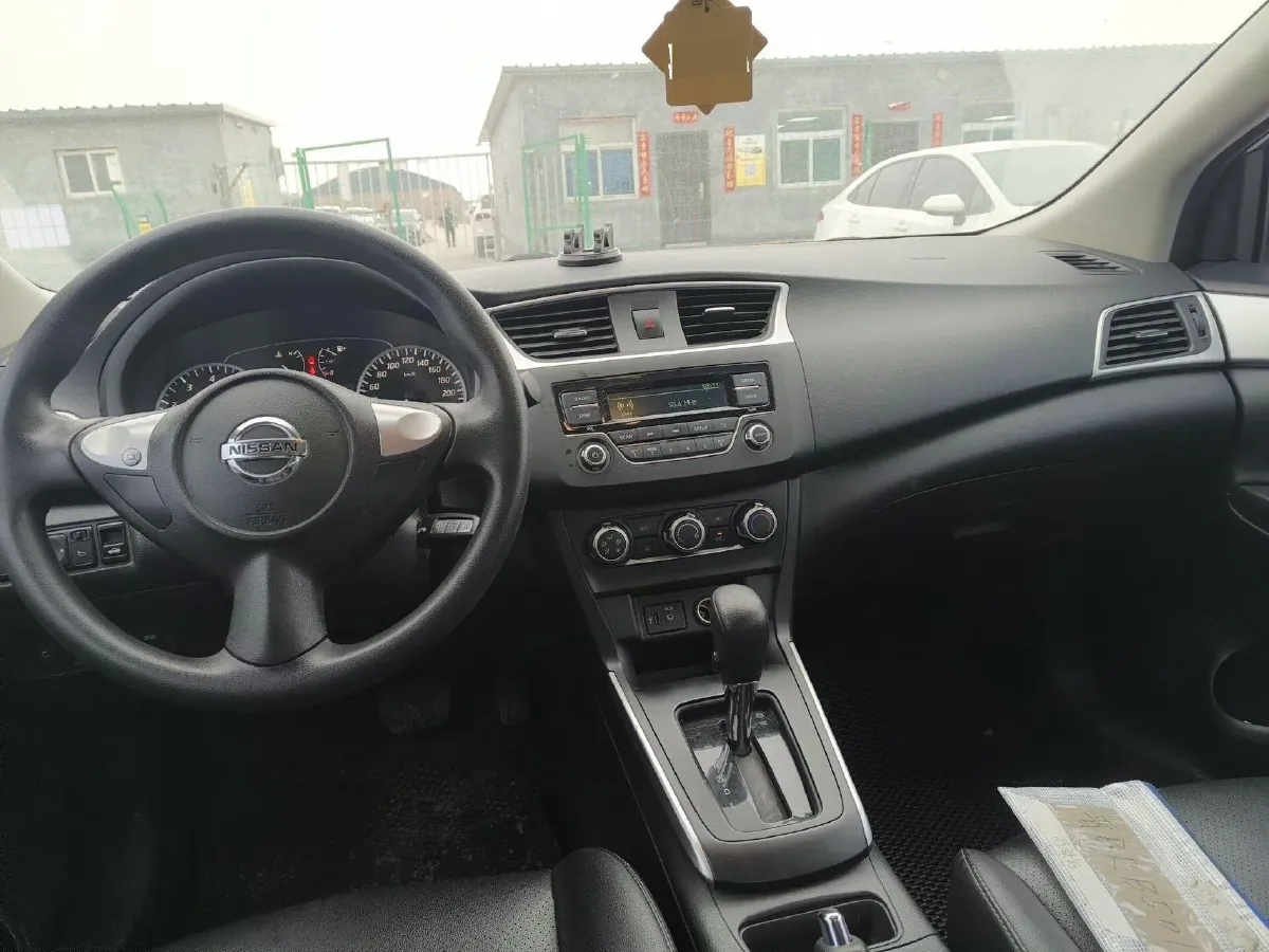 2022 Nissan Sylphy 1.6L 122HP L4 CVT,autocango,china used car exporter,china ev exporter,chinese used car exporter,chinese used ev exporter