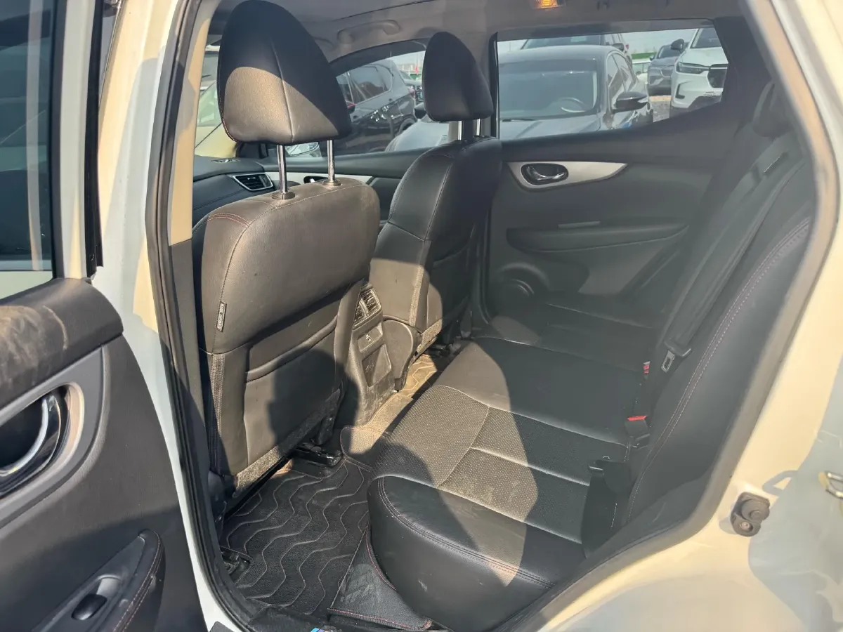 2022 Nissan Qashqai 2.0L 151HP L4 CVT,autocango,china used car exporter,china ev exporter,chinese used car exporter,chinese used ev exporter