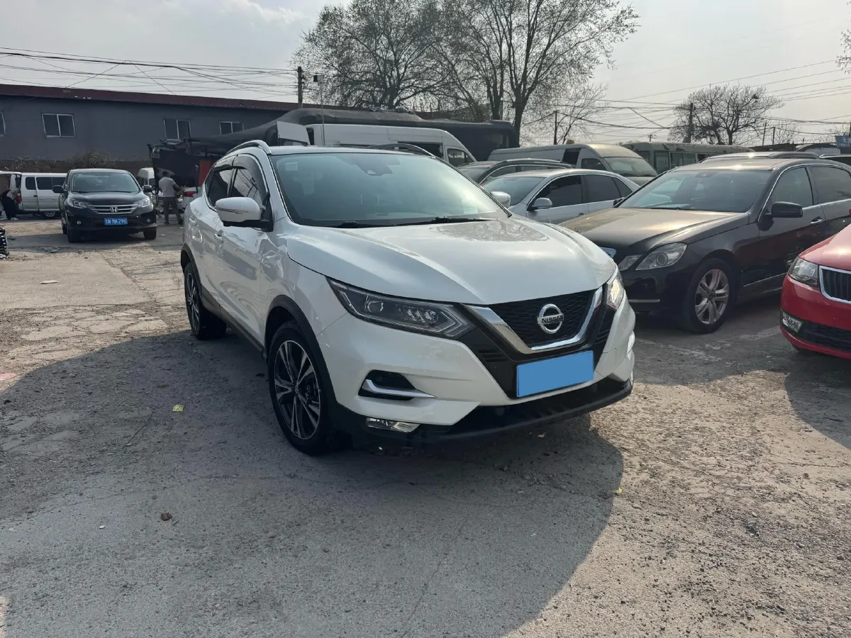 2022 Nissan Qashqai 2.0L 151HP L4 CVT,autocango,china used car exporter,china ev exporter,chinese used car exporter,chinese used ev exporter