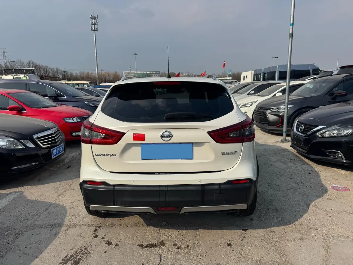 2022 Nissan Qashqai 2.0L 151HP L4 CVT,autocango,china used car exporter,china ev exporter,chinese used car exporter,chinese used ev exporter