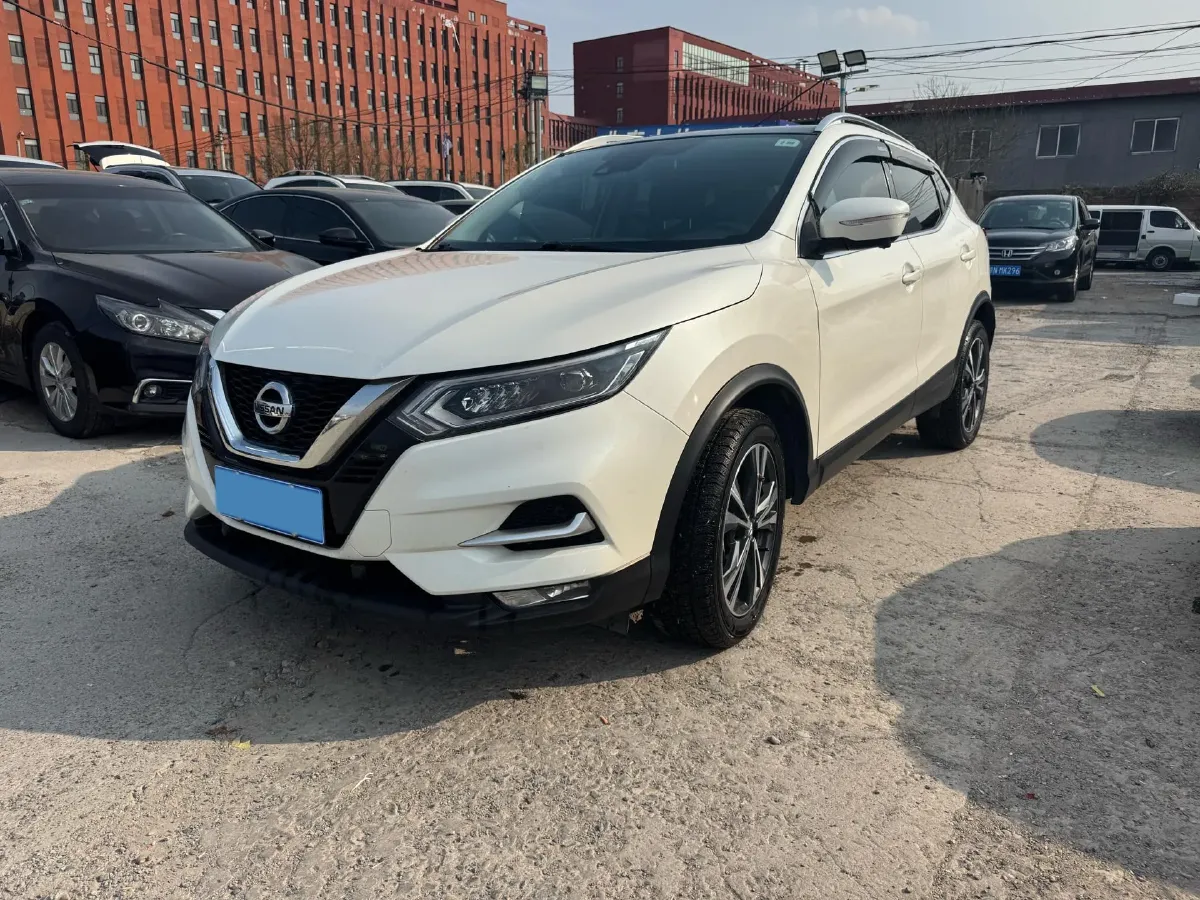 2022 Nissan Qashqai 2.0L 151HP L4 CVT,autocango,china used car exporter,china ev exporter,chinese used car exporter,chinese used ev exporter