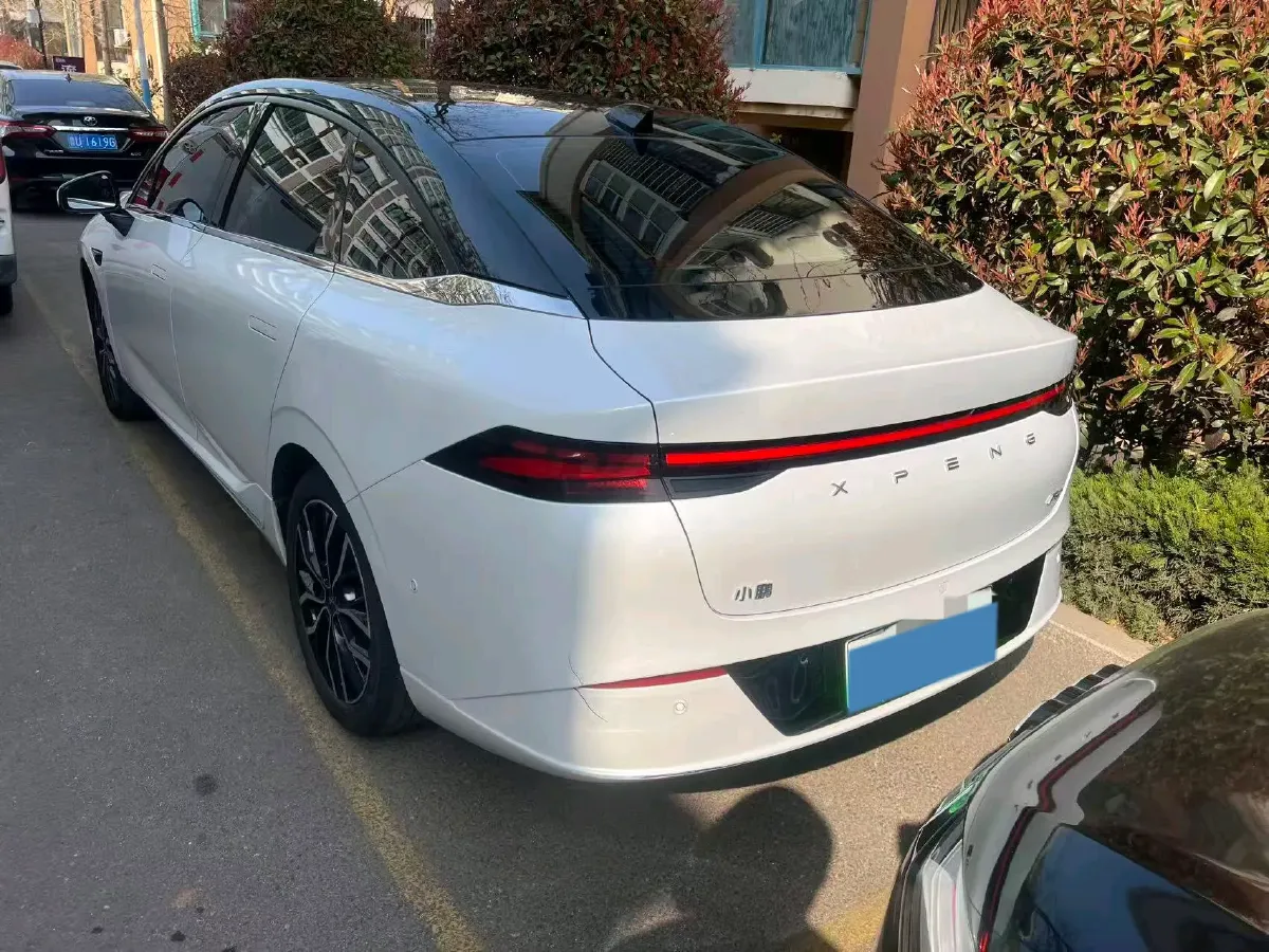 2024 Xpeng P5 BEV 55.4KWH,autocango,china used car exporter,china ev exporter,chinese used car exporter,chinese used ev exporter