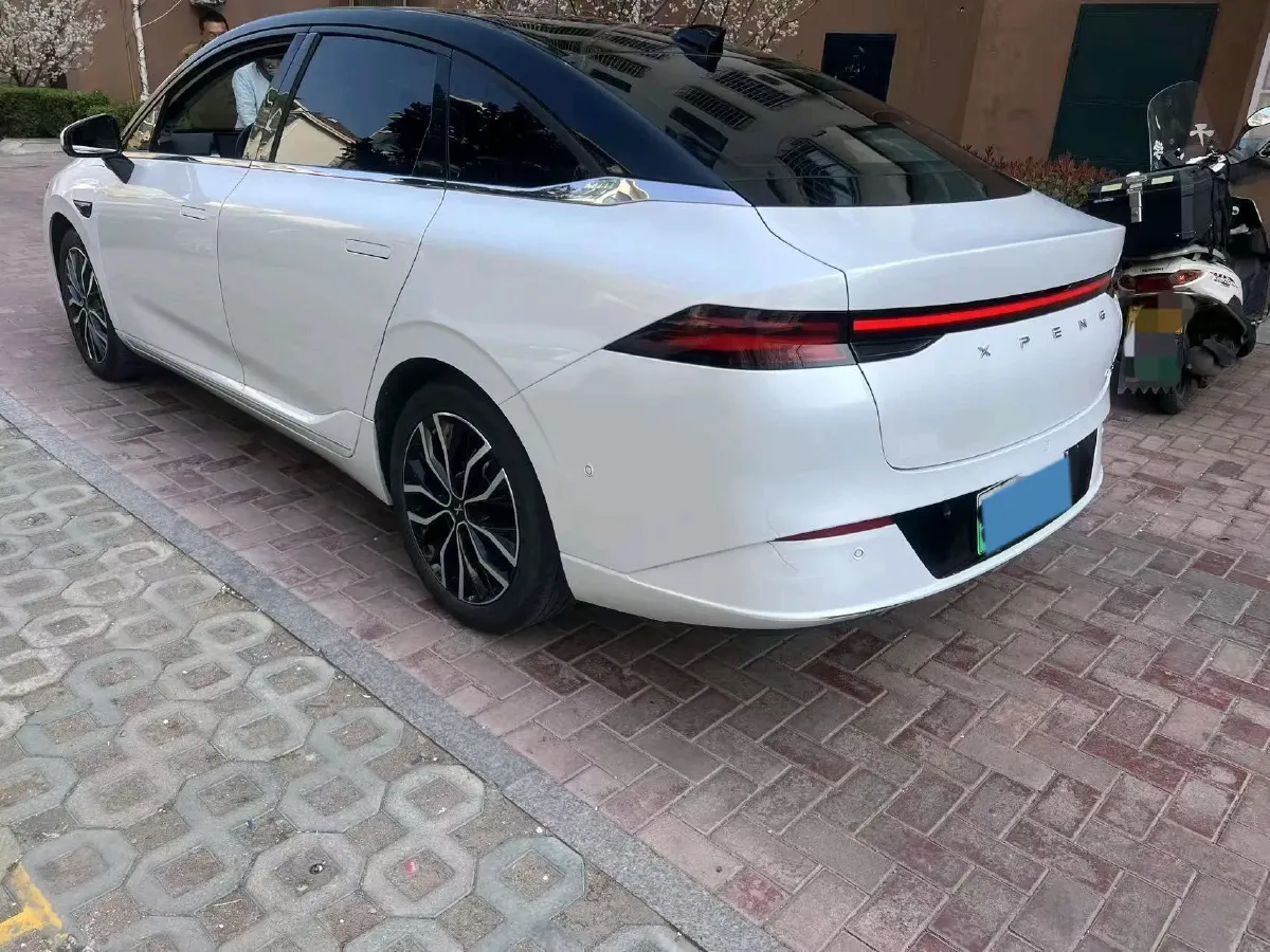 2024 Xpeng P5 BEV 55.4KWH,autocango,china used car exporter,china ev exporter,chinese used car exporter,chinese used ev exporter