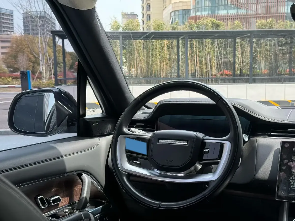 2024 Land Rover Range Rover 3.0T 400HP L6 8AT,autocango,china used car exporter,china ev exporter,chinese used car exporter,chinese used ev exporter