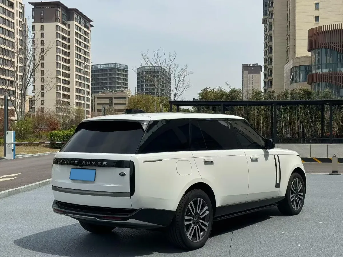 2024 Land Rover Range Rover 3.0T 400HP L6 8AT,autocango,china used car exporter,china ev exporter,chinese used car exporter,chinese used ev exporter
