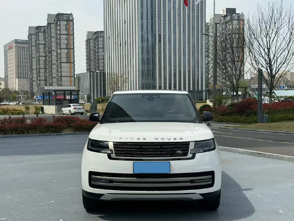 2024 Land Rover Range Rover 3.0T 400HP L6 8AT,autocango,china used car exporter,china ev exporter,chinese used car exporter,chinese used ev exporter