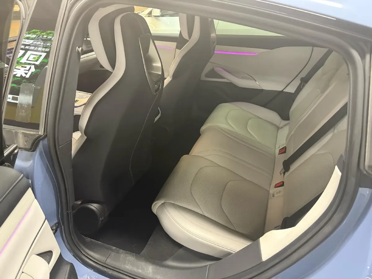 2024 MI SU7 BEV 101KWH,autocango,china used car exporter,china ev exporter,chinese used car exporter,chinese used ev exporter