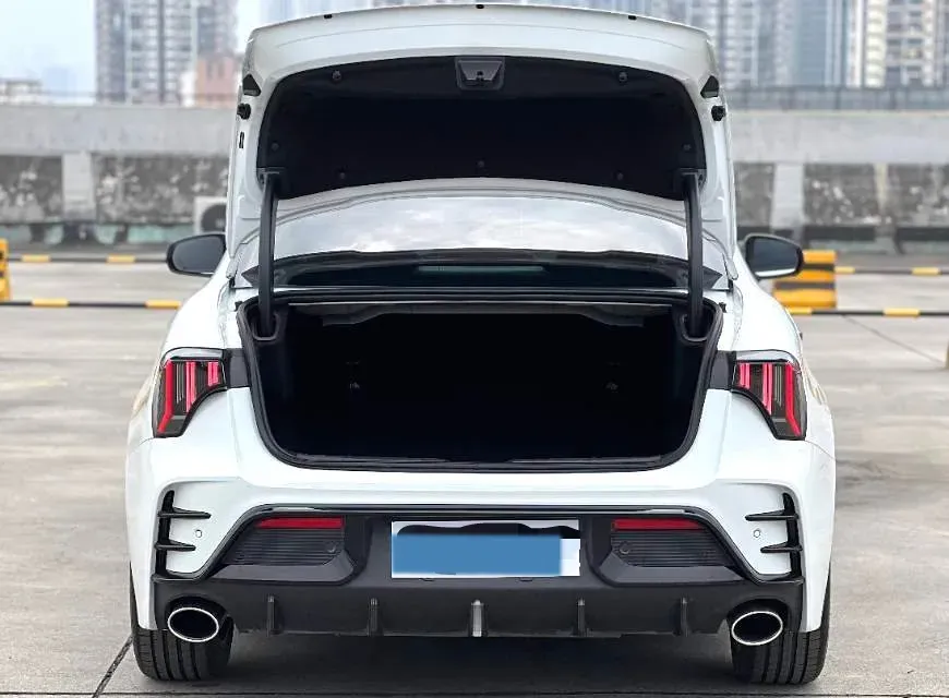 2023 Haval H5 2.0T 224HP L4 8AT,autocango,china used car exporter,china ev exporter,chinese used car exporter,chinese used ev exporter