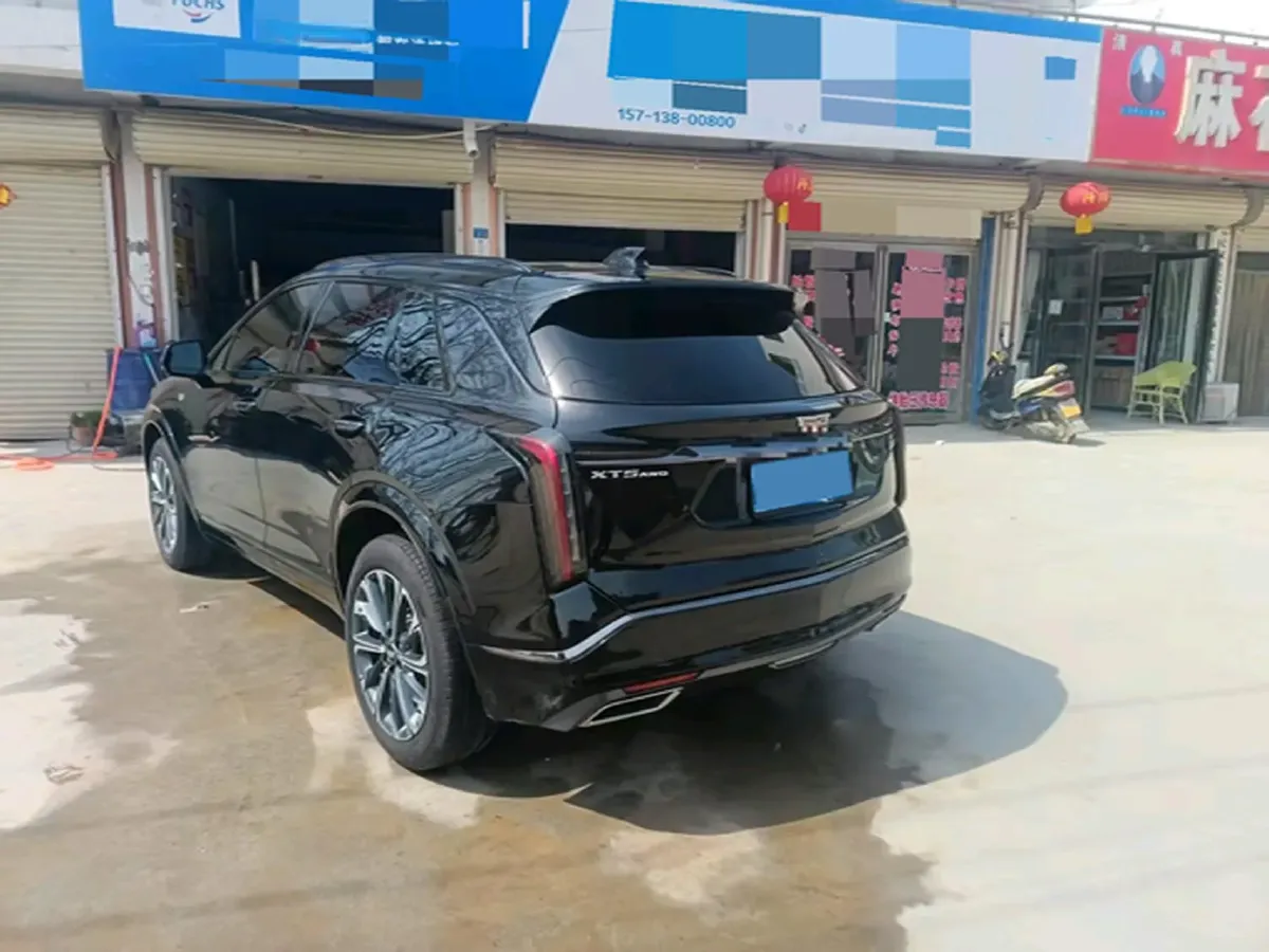 2025 Cadillac XT5 2.0T 237HP L4 9AT,autocango,china used car exporter,china ev exporter,chinese used car exporter,chinese used ev exporter