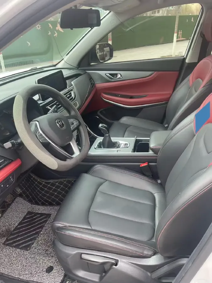 2024 ChangAn CS75 1.5T 188HP L4 6MT,autocango,china used car exporter,china ev exporter,chinese used car exporter,chinese used ev exporter