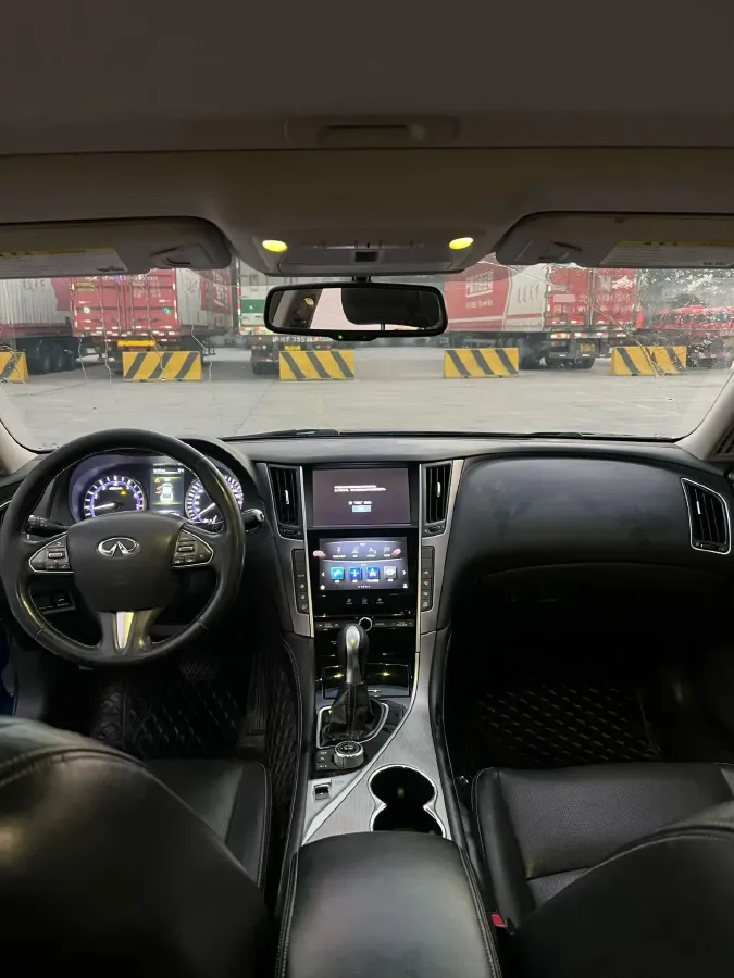 2016 Infiniti Q50L 2.0T 211HP L4 7AT,autocango,china used car exporter,china ev exporter,chinese used car exporter,chinese used ev exporter