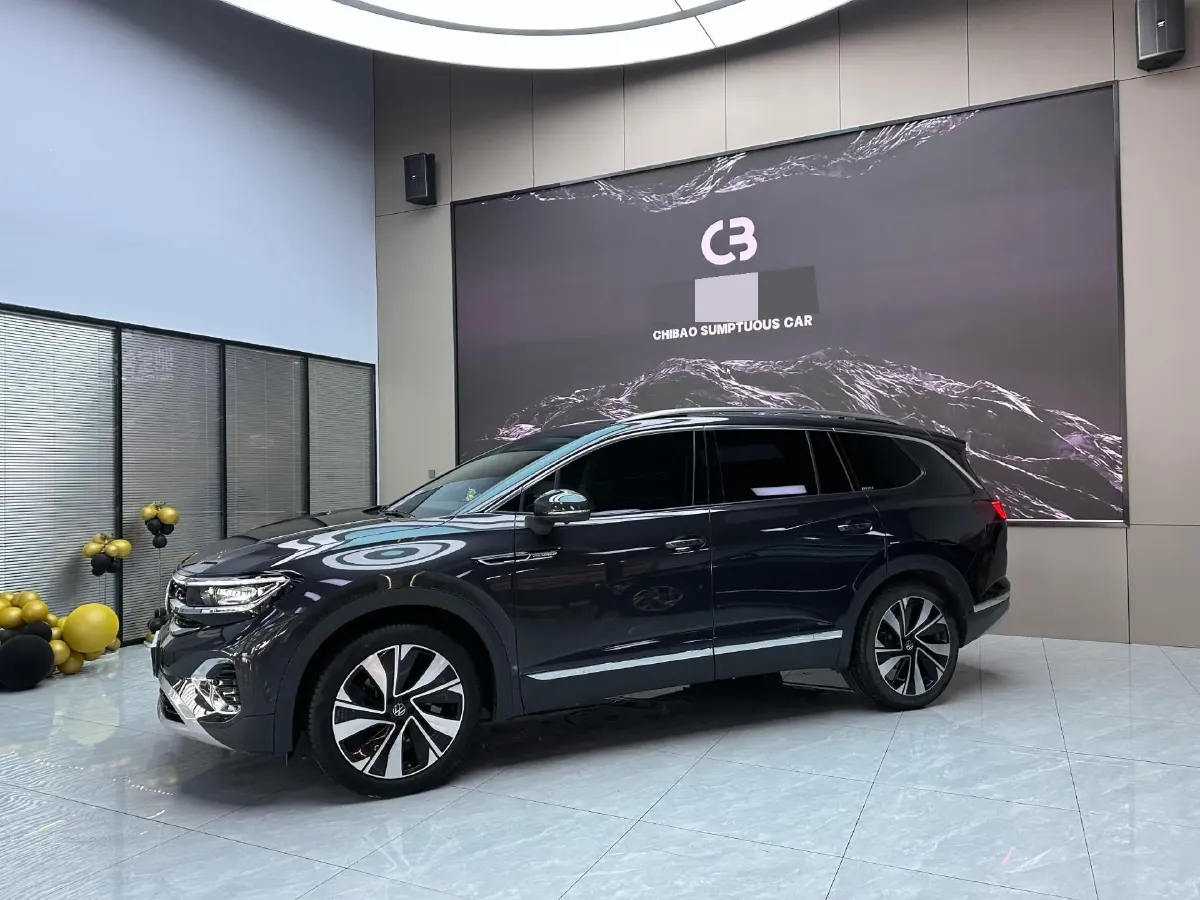 2023 Volkswagen Talagon 2.0T 220HP L4 7DCT,autocango,china used car exporter,china ev exporter,chinese used car exporter,chinese used ev exporter