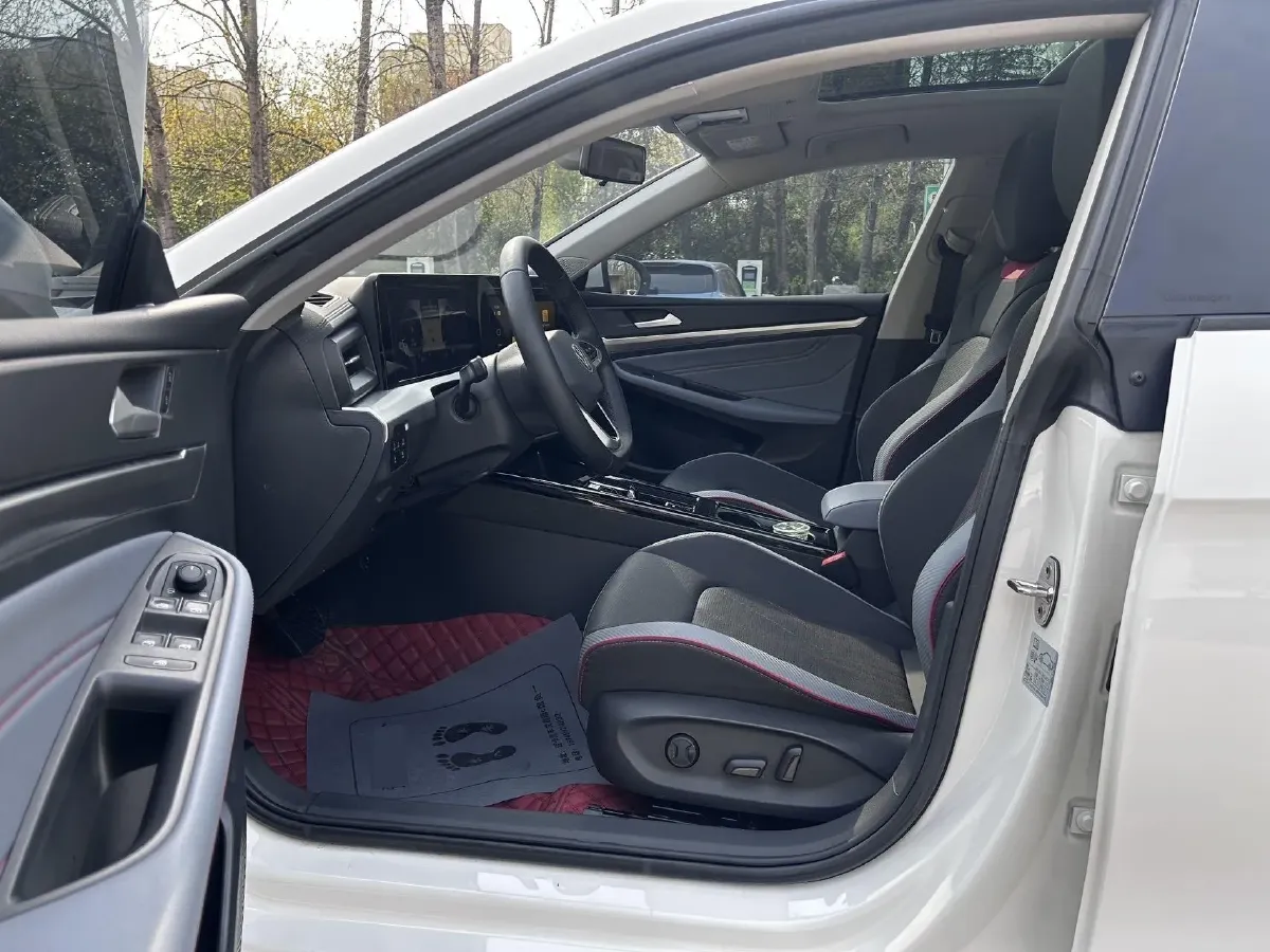 2022 Volkswagen Lavida 1.4T 150HP L4 7DCT,autocango,china used car exporter,china ev exporter,chinese used car exporter,chinese used ev exporter