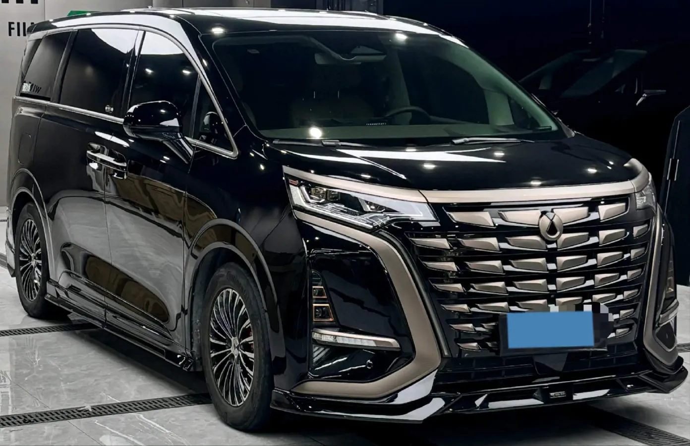 2022 Mercedes-Benz GLC Class 2.0T 197HP L4 9AT,autocango,china used car exporter,china ev exporter,chinese used car exporter,chinese used ev exporter