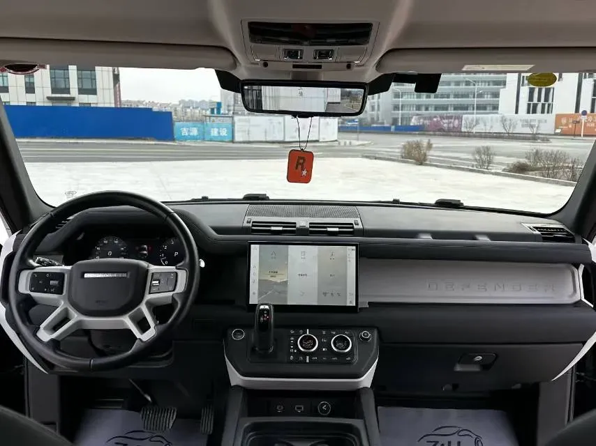 2024 Land Rover Defender 3.0T 400HP L6 8AT,autocango,china used car exporter,china ev exporter,chinese used car exporter,chinese used ev exporter