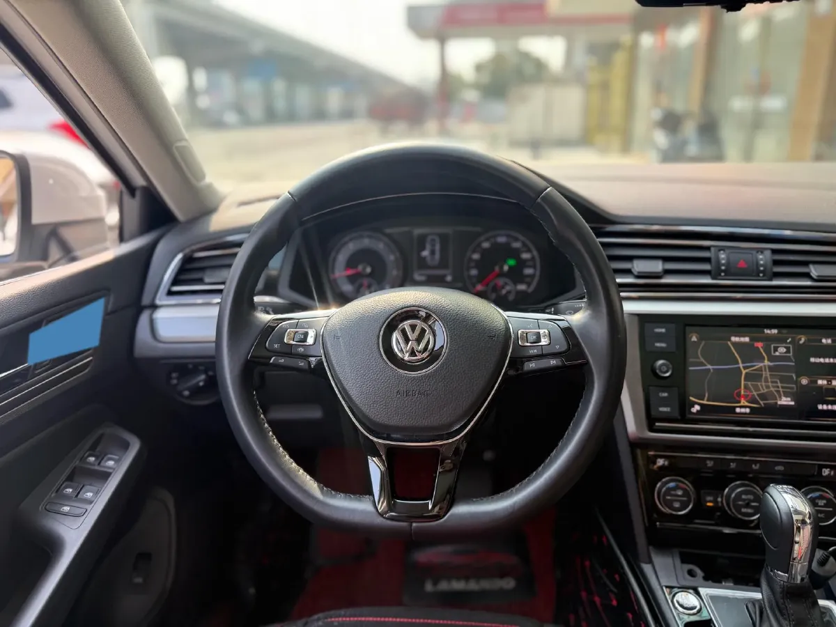 2019 Volkswagen Passat 1.4T 150HP L4 7DCT,autocango,china used car exporter,china ev exporter,chinese used car exporter,chinese used ev exporter