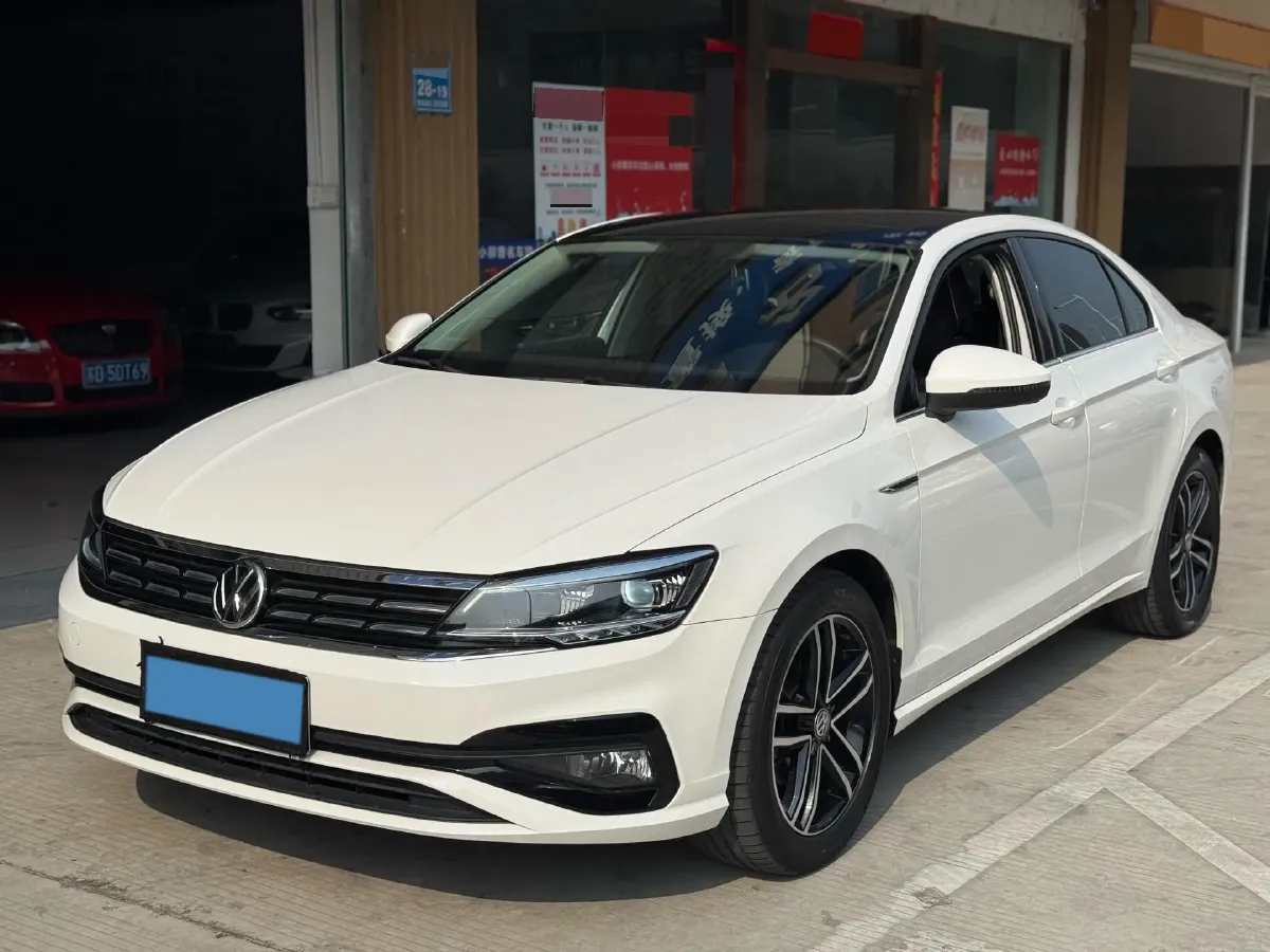 2019 Volkswagen Passat 1.4T 150HP L4 7DCT,autocango,china used car exporter,china ev exporter,chinese used car exporter,chinese used ev exporter