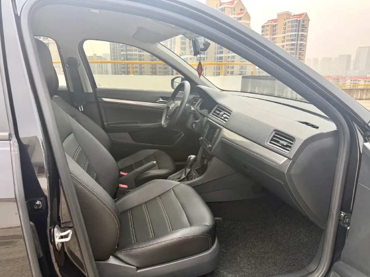 2019 ChangAn Eado XT 1.6L 128HP L4 6AT,autocango,china used car exporter,china ev exporter,chinese used car exporter,chinese used ev exporter