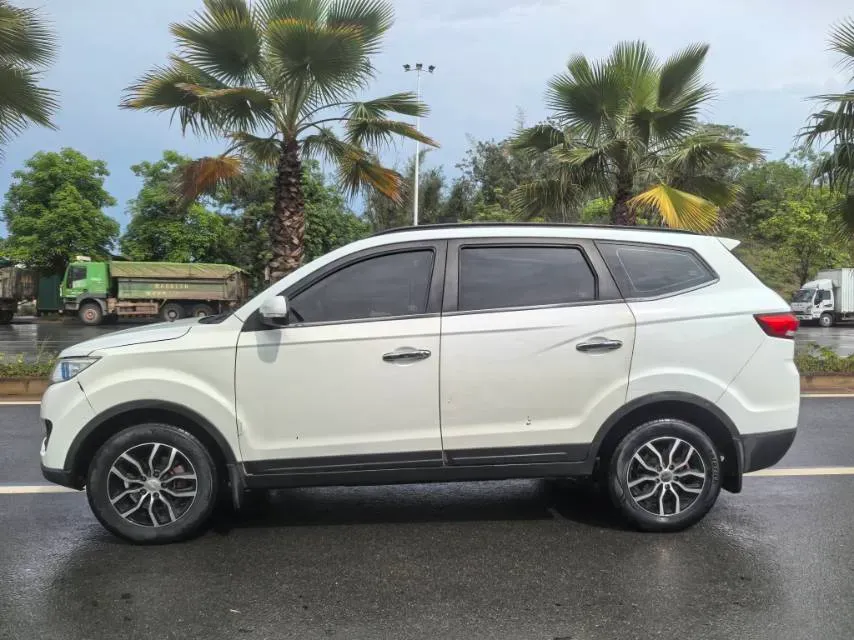 2016 Enranger G3 1.5L 113HP L4 5MT,autocango,china used car exporter,china ev exporter,chinese used car exporter,chinese used ev exporter