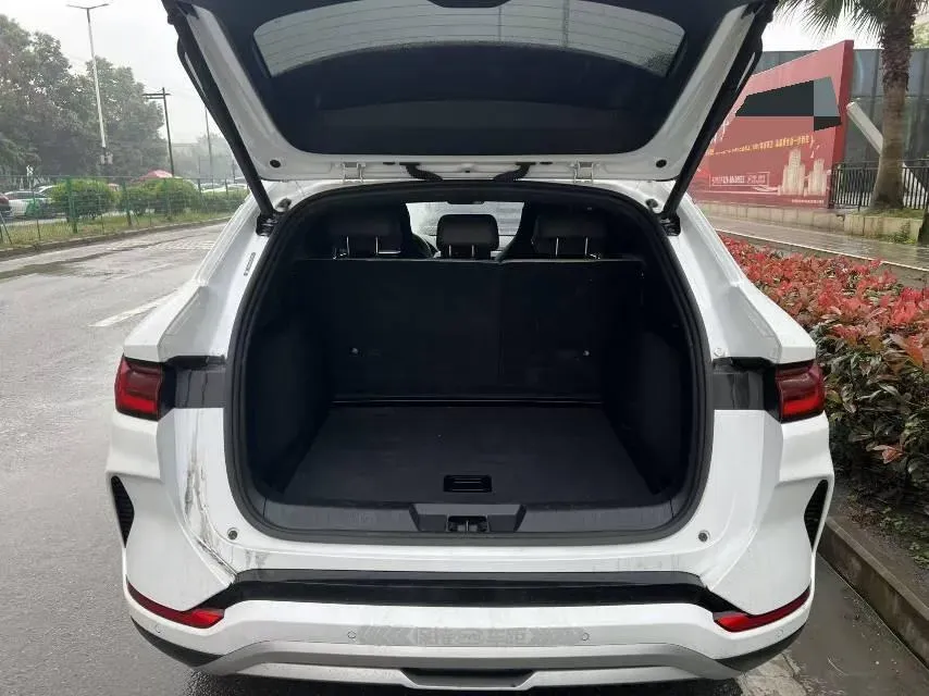 2025 BYD Song Plus 1.5L 101HP L4 E-CVT PHEV 18.3KWH,autocango,china used car exporter,china ev exporter,chinese used car exporter,chinese used ev exporter