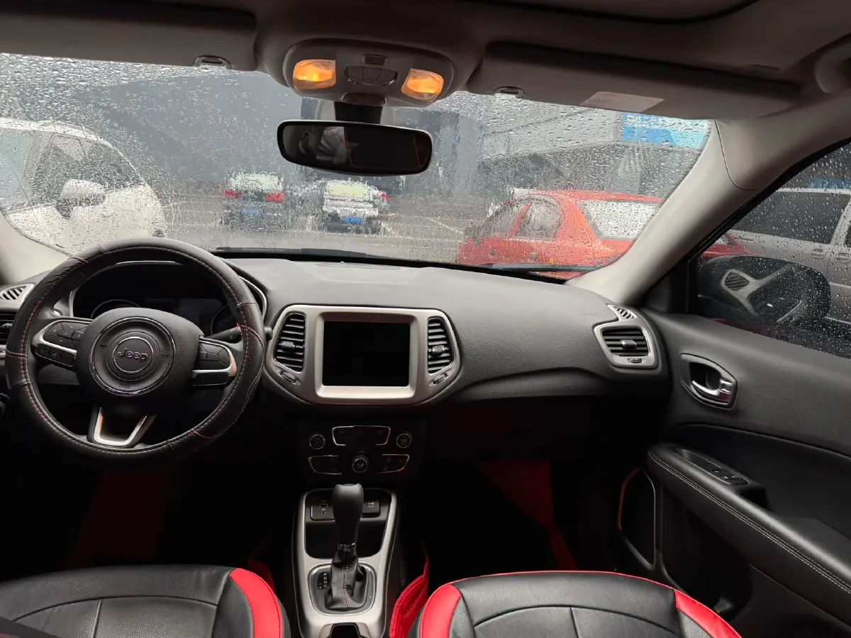 2019 Jeep Compass 1.3T 173HP L4 7DCT,autocango,china used car exporter,china ev exporter,chinese used car exporter,chinese used ev exporter